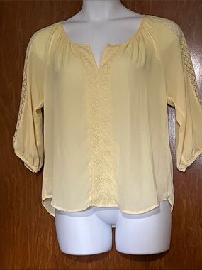 Heart and Soul Yellow Crochet Lace Peasant Blouse Size L